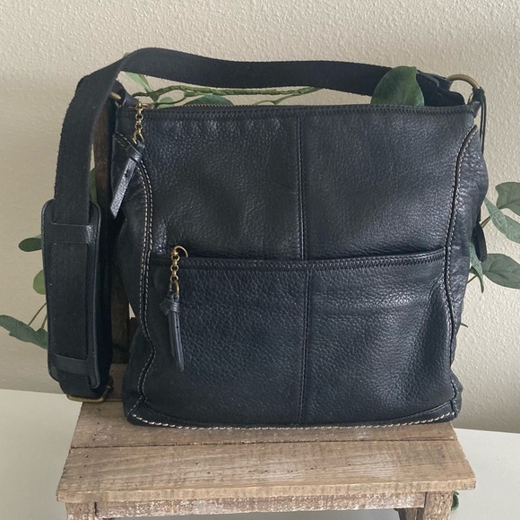 The Sak Bags The Sak 0 Leather Travelevery Day Crossbody Bag Poshmark